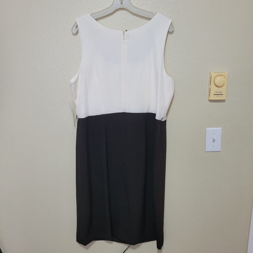 Studio One Women's Plus-Size Color-Block Jacket and Dress - Picture 3 of 8
